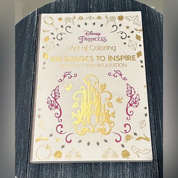 Disney Princess Art of Coloring Hard Cover Book - Picture 1 of 2